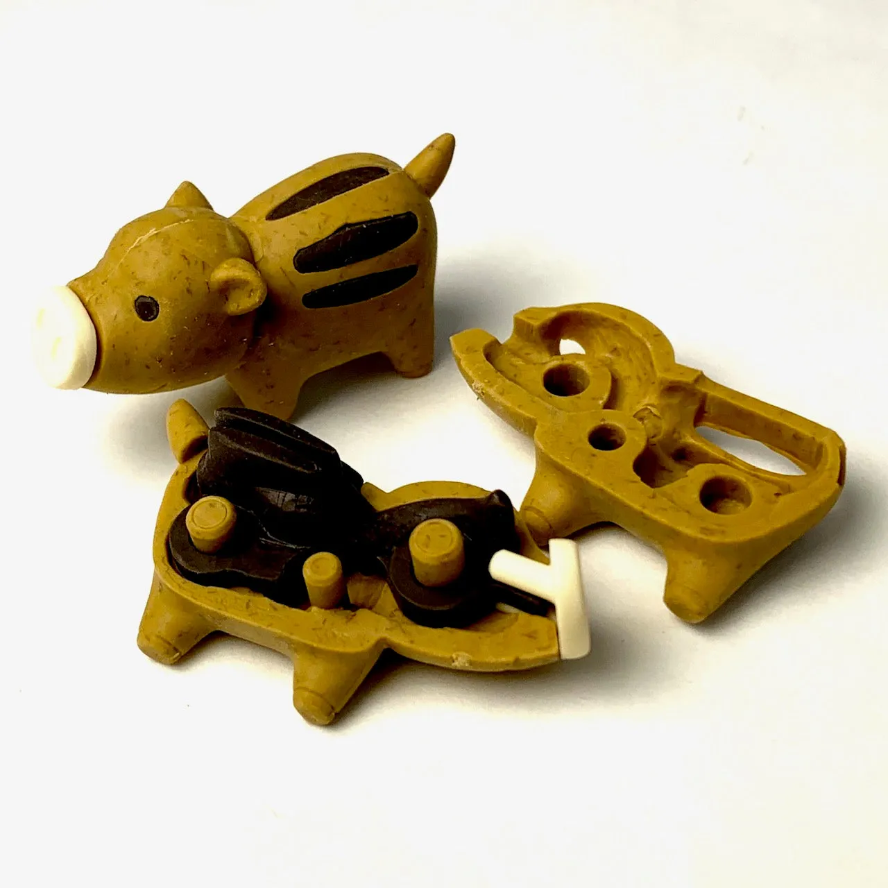 380631 IWAKO WILD BABY BOAR ERASERS-30