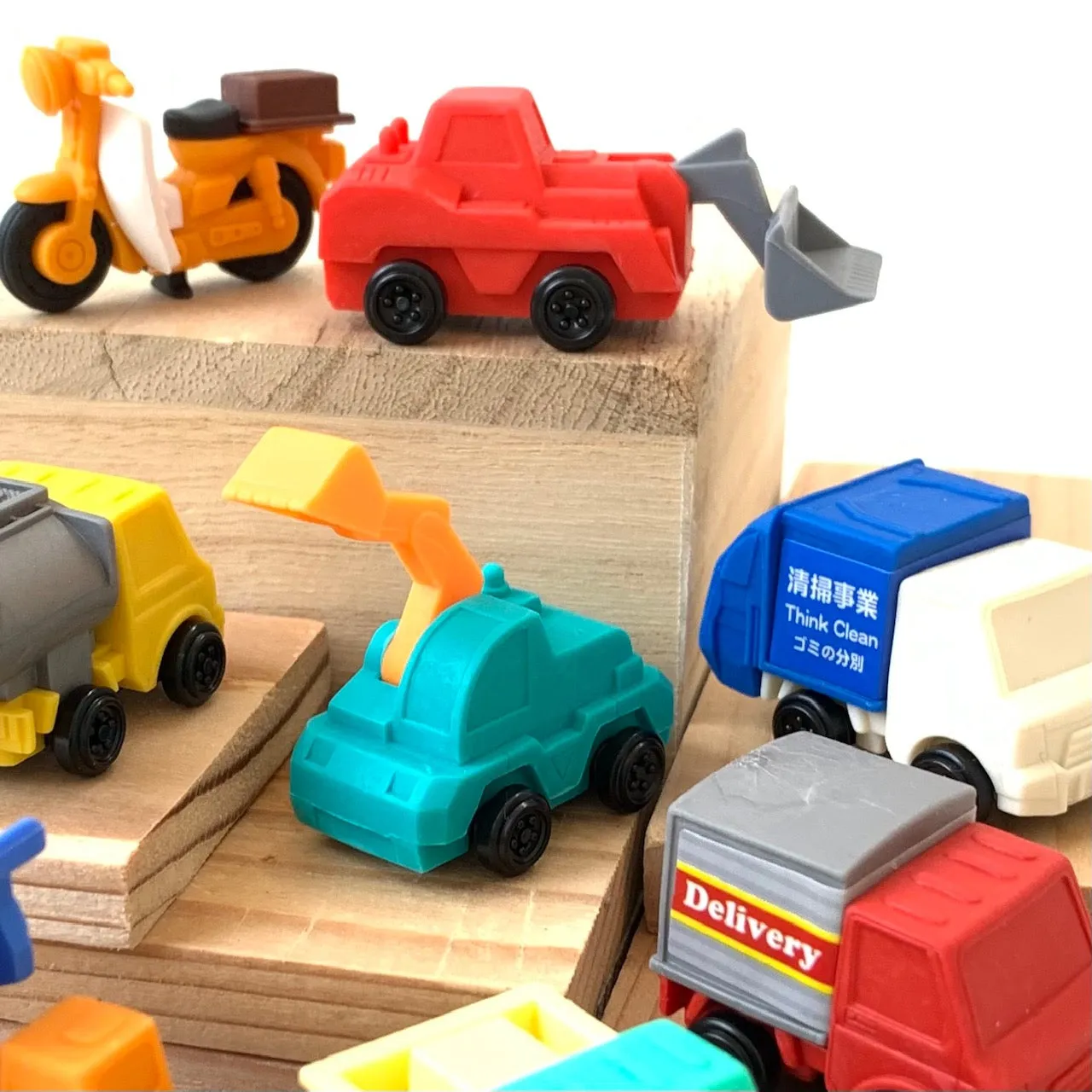 380951 IWAKO TRUCK ERASERS-30