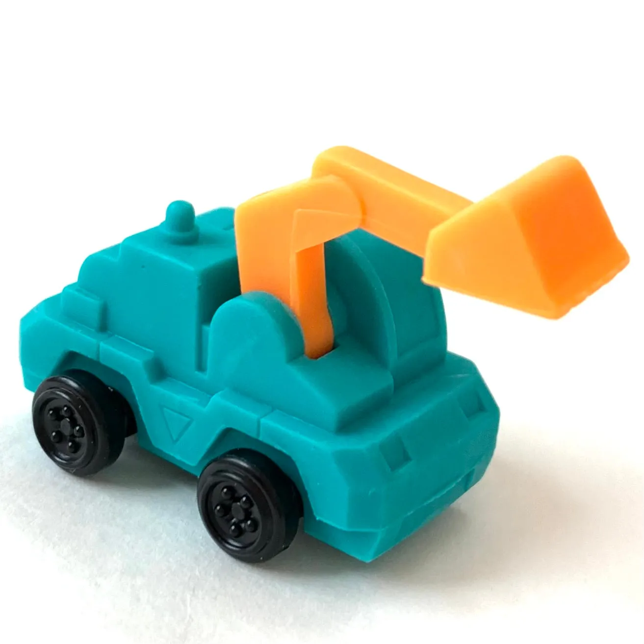 380951 IWAKO TRUCK ERASERS-30