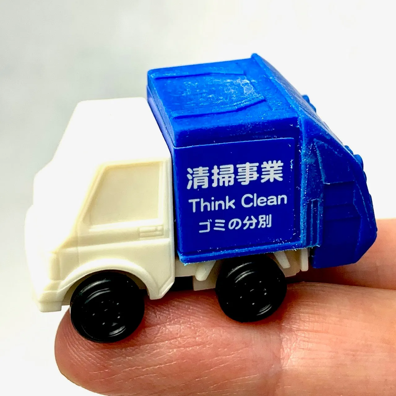 380951 IWAKO TRUCK ERASERS-30