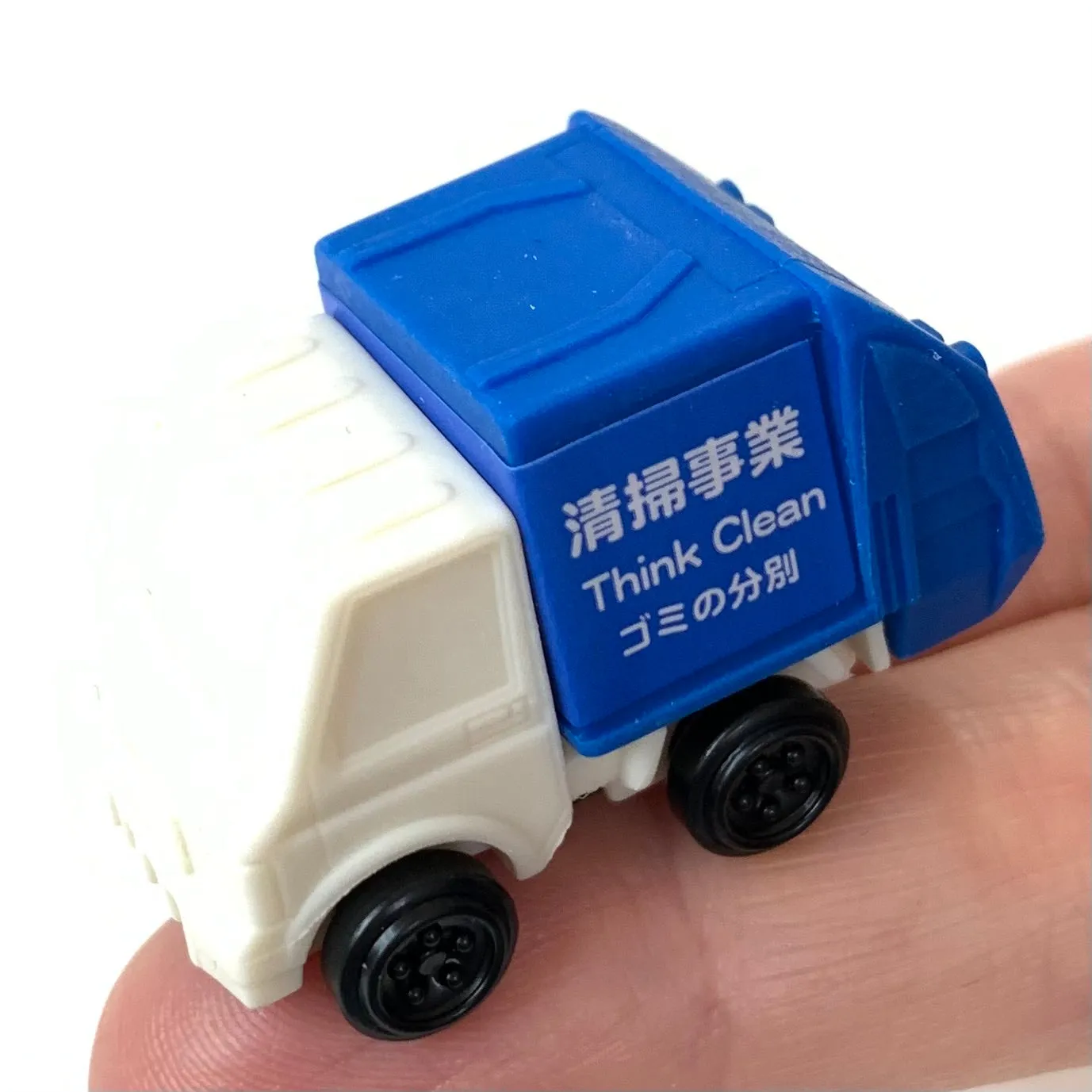 380951 IWAKO TRUCK ERASERS-30