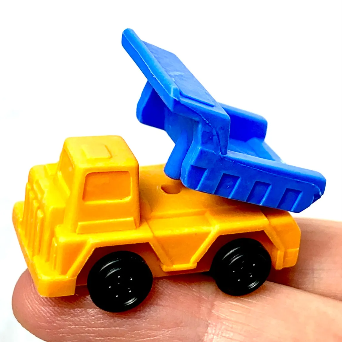 380951 IWAKO TRUCK ERASERS-30