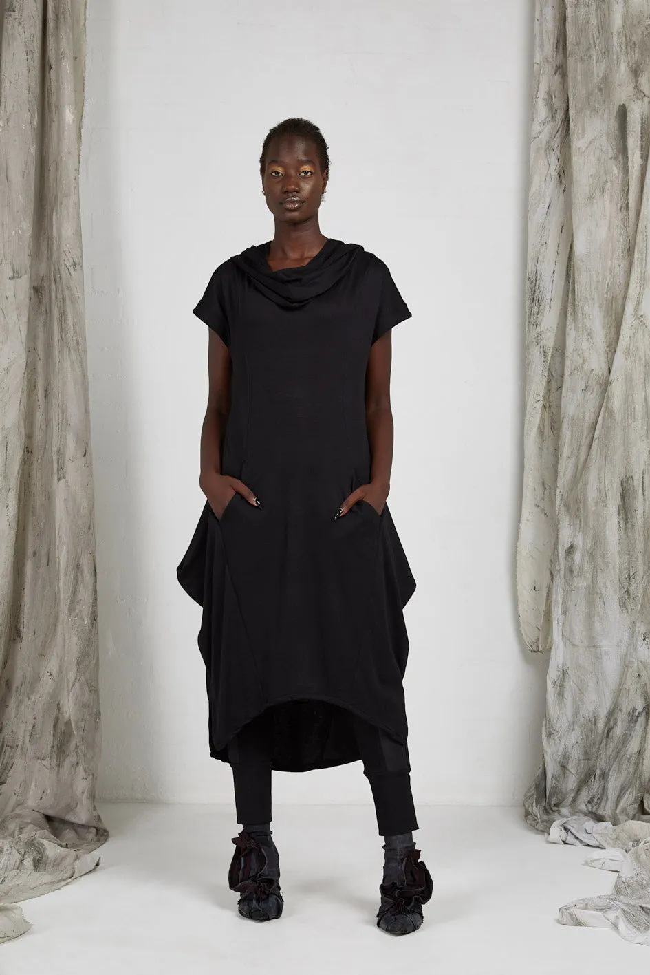 AW21 ARMETIS HOOD DRESS - RAVEN