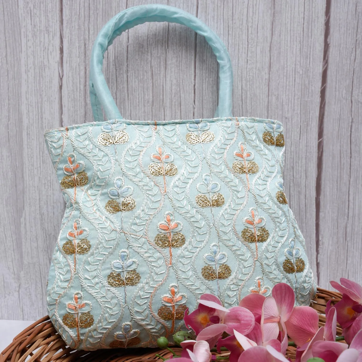 Kuber Industries Hand Bag|Traditional Hand Bag|Silk Wallet Hand Bag|Woman Tote Hand Bag|Ladies Purse Handbag|Gifts Hand Bag|Curved Shape Embroidery Hand Bag|Light Blue