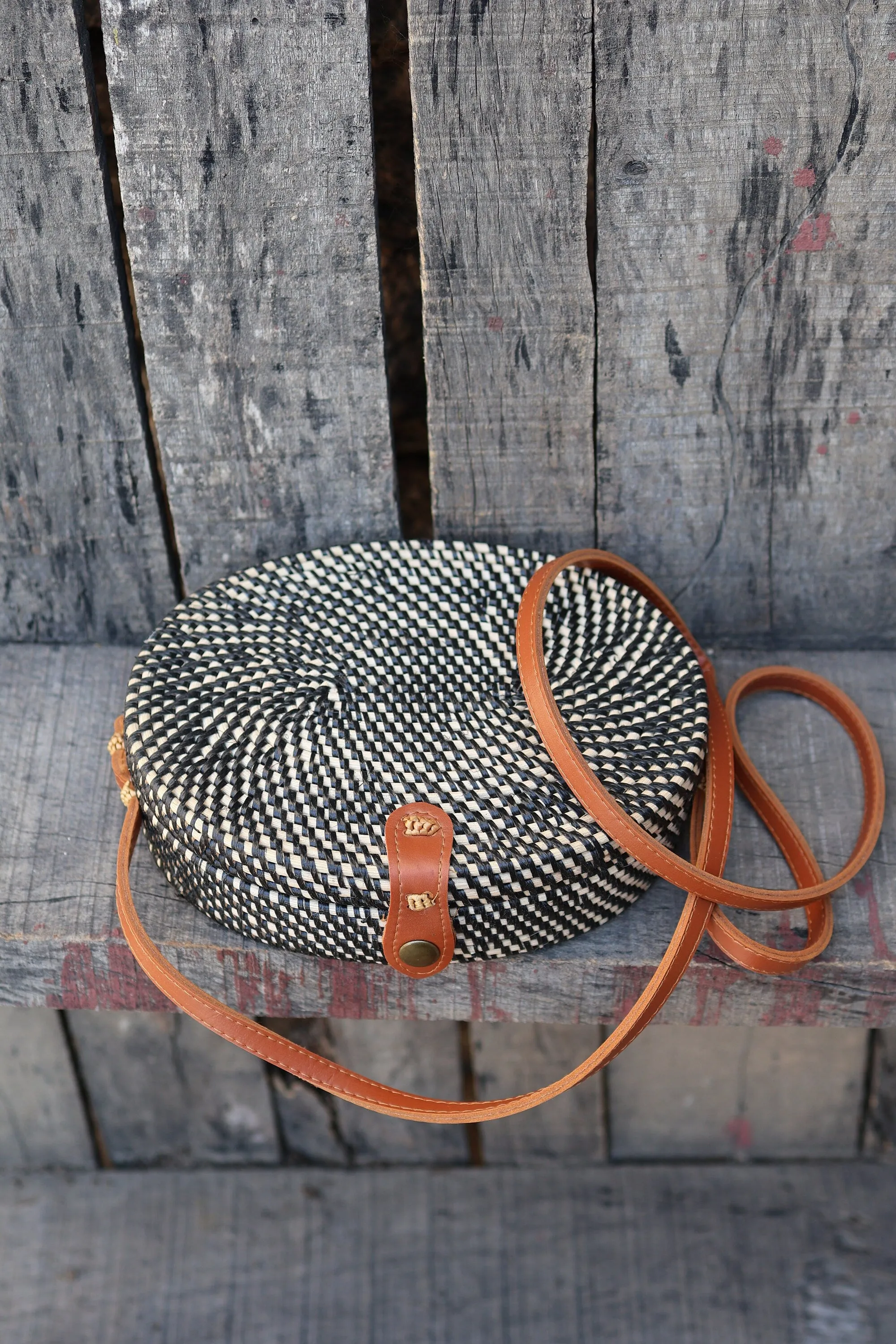 Oval Rattan Bags, Bali Bag, Braided Straw Bag, Woven Crossbody Purse, Bali Sling Bags, Bohemian Rattan Bags, Gift for her