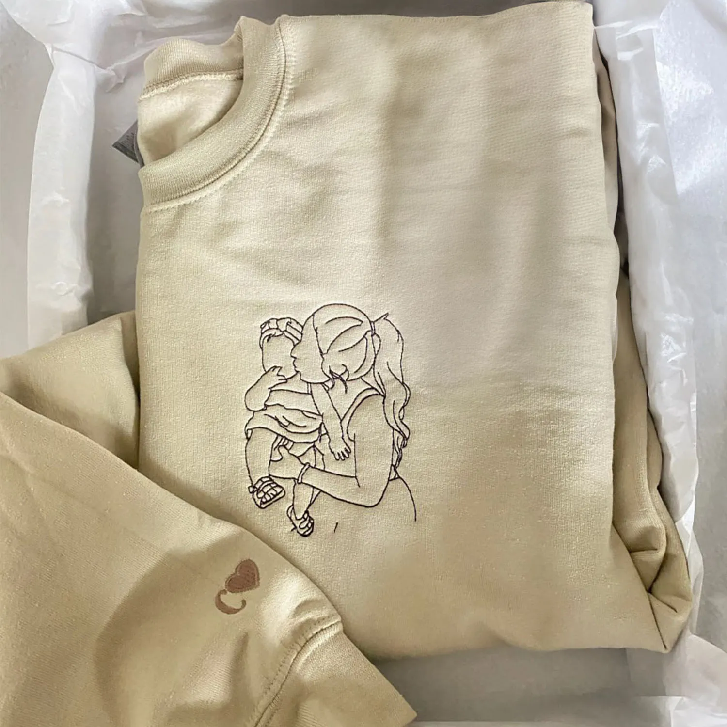 Proud Mama Twin Pack: Embroidered Sweatshirt & Tote Bag